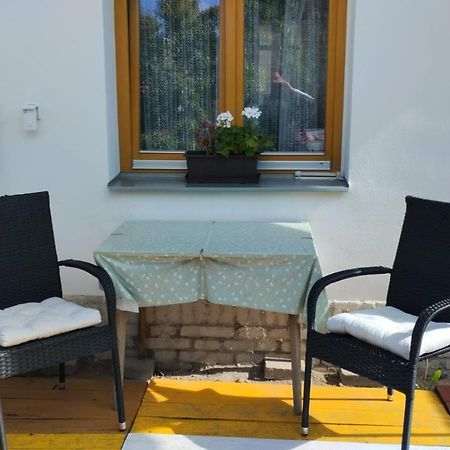 Malé útulné studio s koupelnou a kuchyňkou Svinarov Exteriér fotografie