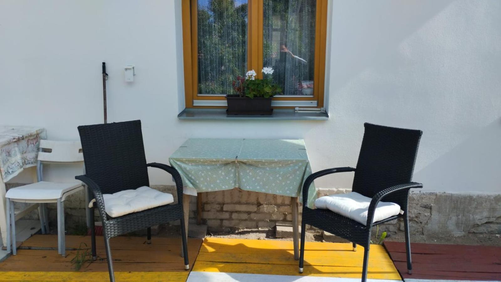 Malé útulné studio s koupelnou a kuchyňkou Svinarov Exteriér fotografie